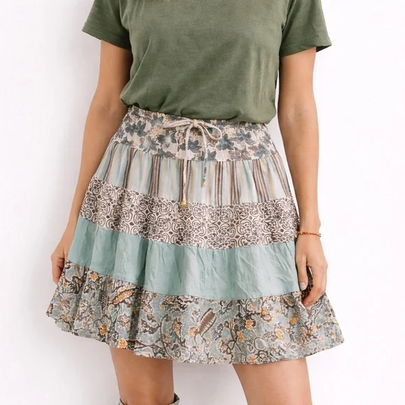 Columbia Spring Boho 100% Cotton Gauze Tiered Mini Skirt Blue Brown Size M - Picture 1 of 11